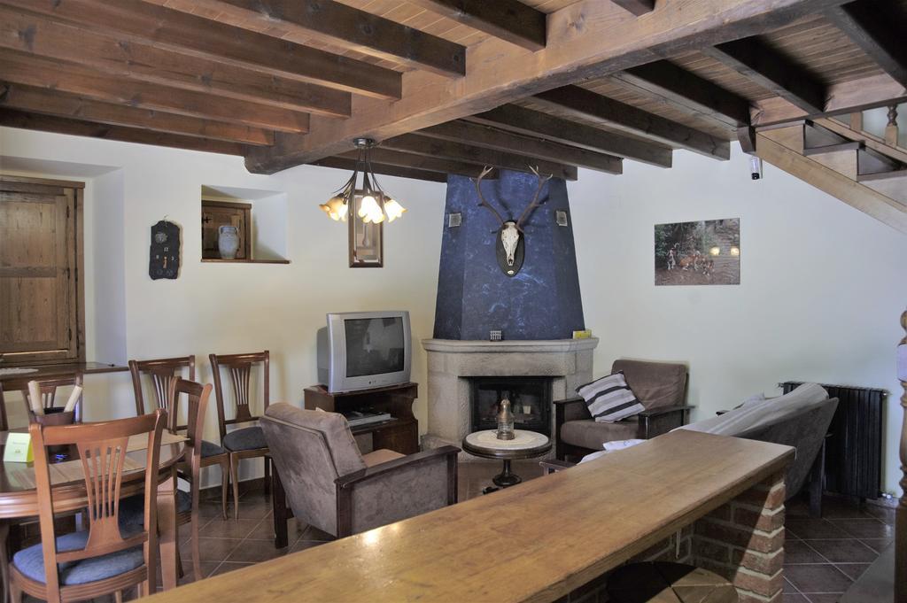 Gasthaus La Casina De Berdayes Labra Exterior foto